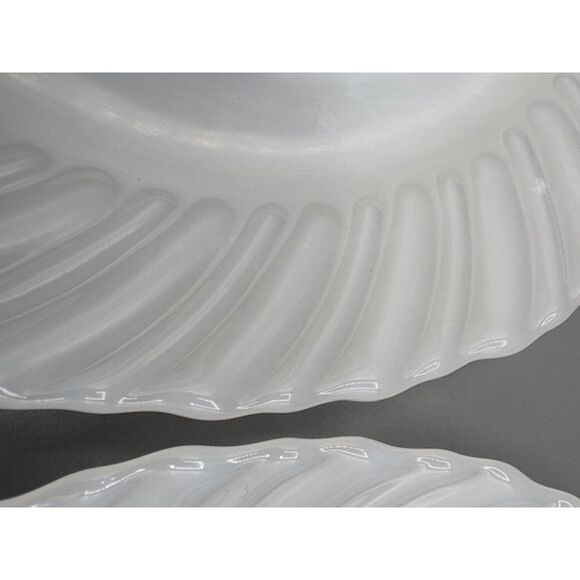 Vintage Termocrisa Mexico Christmas Salad Plates Holly Berry - Picture 3 of 4